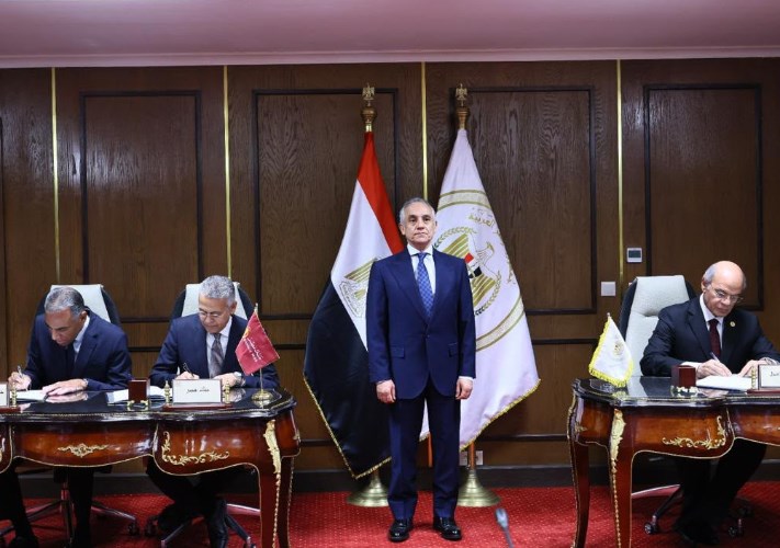 وزير العدل يحضر توقيع بروتوكولات