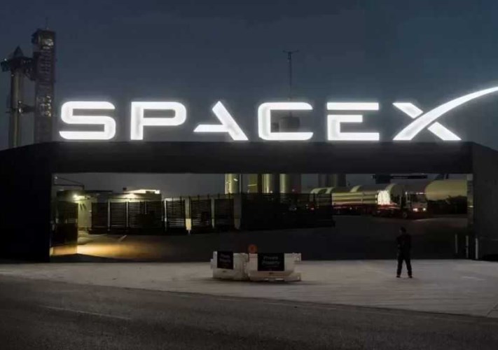 SpaceX 