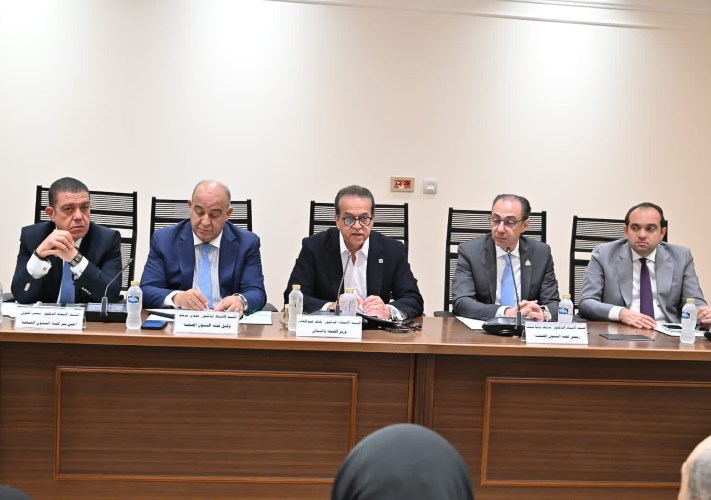 وزير الصحة امام النواب 