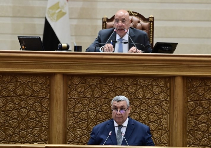 البرلمان يقر موازنة الدولة وخطة التنمية الاقتصادية والاجتماعية للعام المالي 2026/2027 رسميًا