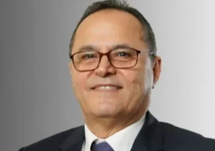 مدحت القاضي 