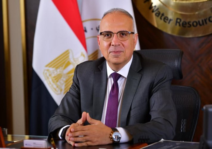 وزير الري والموارد المائية