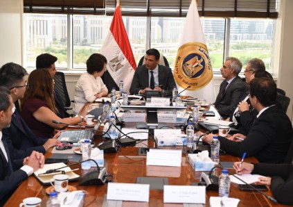 وزير الصناعة 