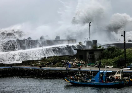إعصار "بافي"