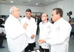 خالد هاشم وزير الصناعة 