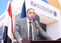 د. إسلام عزام رئيس هيئة الرقابة المالية 