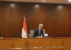 وزير السياحة 
