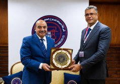 شركة دمياط لتداول الحاويات توقع عقد مع الخط الملاحى وان
