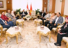 محافظ بورسعيد ووفد المبادرة