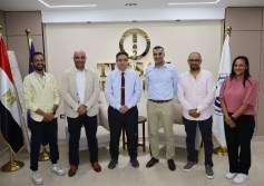 وفد هيئة الإشراف الإيطالية 