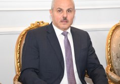 رئيس جامعة قناة السويس