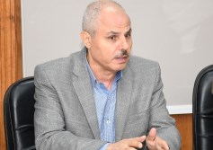 رئيس  جامعة القناة