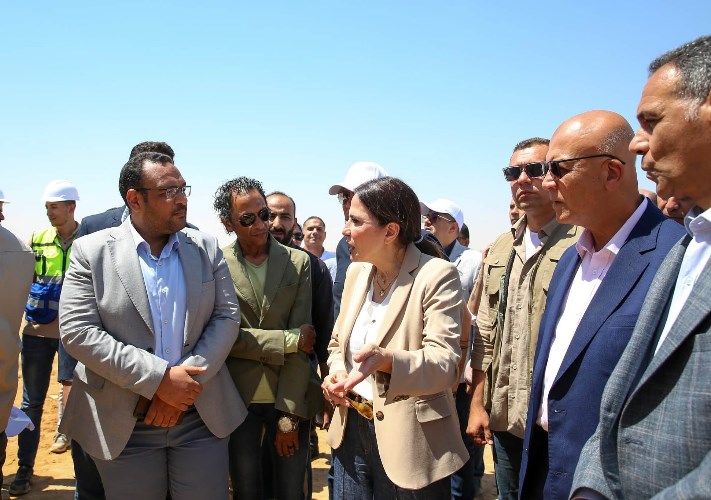 المهندسة راندا المنشاوي في جولة بمدينة بدر