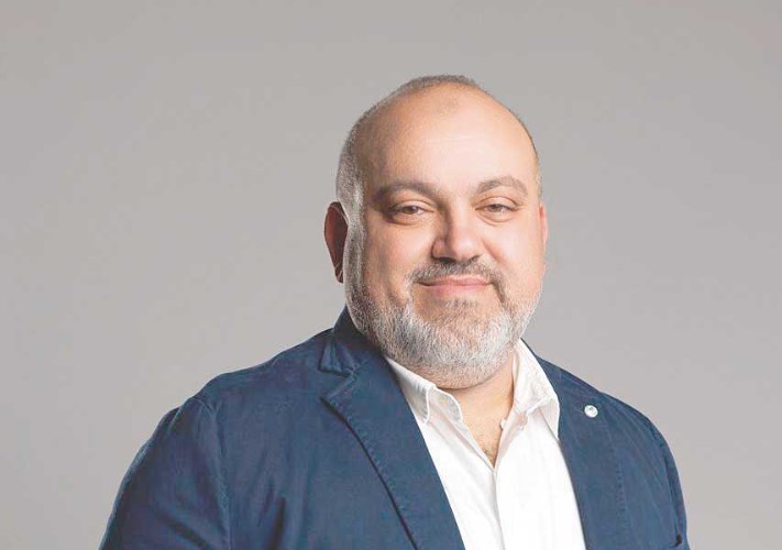 الدكتور ماجد غنيمة