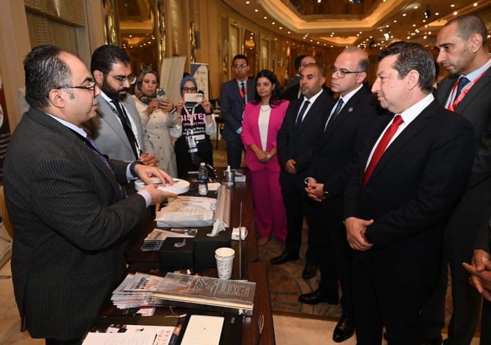 وزير الاستثمار 