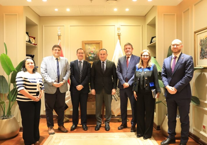 وزير التعليم العالي وسفير المملكة المتحدة يؤكدان خلال لقاء بالعاصمة الإدارية الجديدة أهمية توسيع التعاون الأكاديمي والبحثي